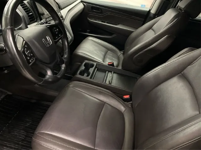 Honda Odyssey photo 10