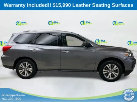 More photos of 2020 Nissan Pathfinder SL at Drive Appeal Bloomington, MN