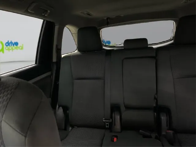 Toyota Highlander photo 20