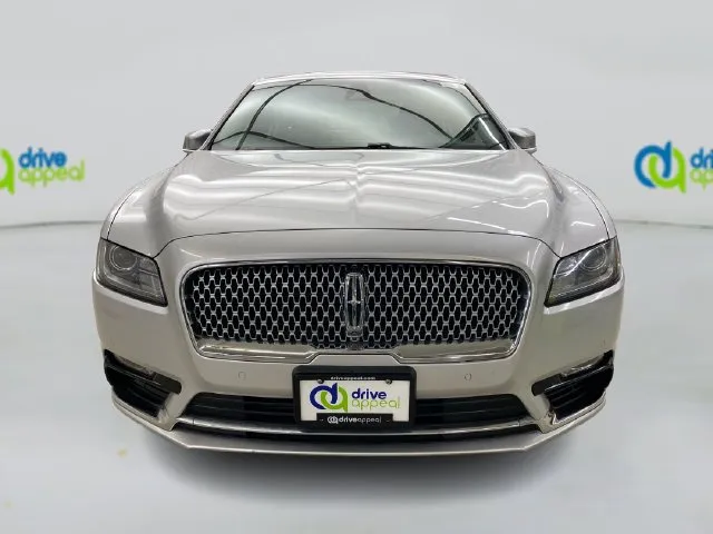 Lincoln Continental photo 15