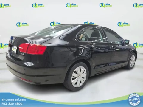 More photos of 2012 Volkswagen Jetta 2.5L SE at Drive Appeal Bloomington, MN