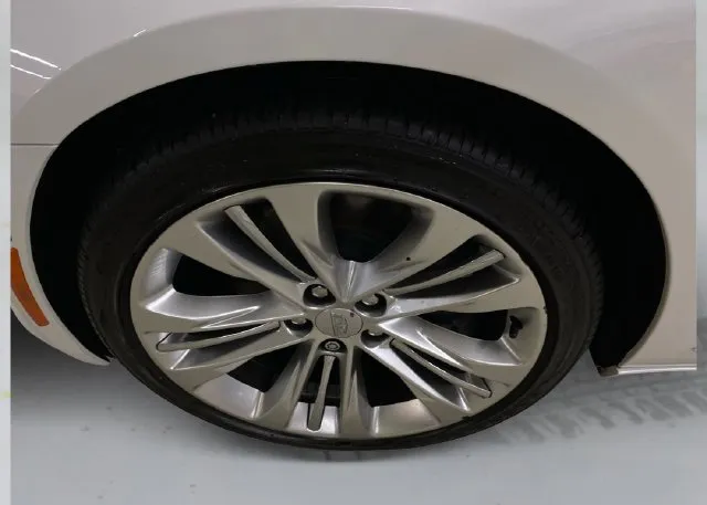 Cadillac CT6 photo 20