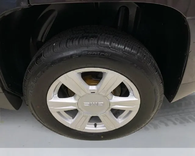 GMC Terrain photo 18