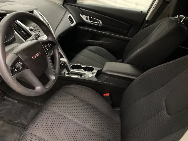 GMC Terrain photo 10