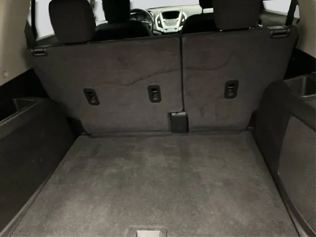 GMC Terrain photo 14