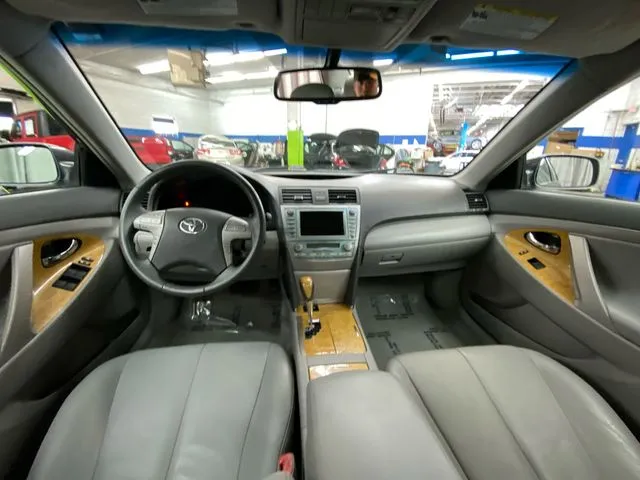 Toyota Camry photo 29