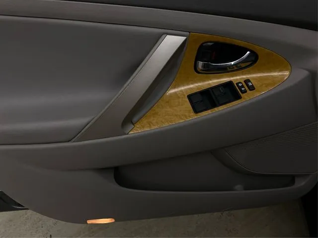 Toyota Camry photo 26