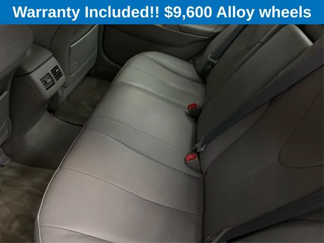 Toyota Camry photo 11