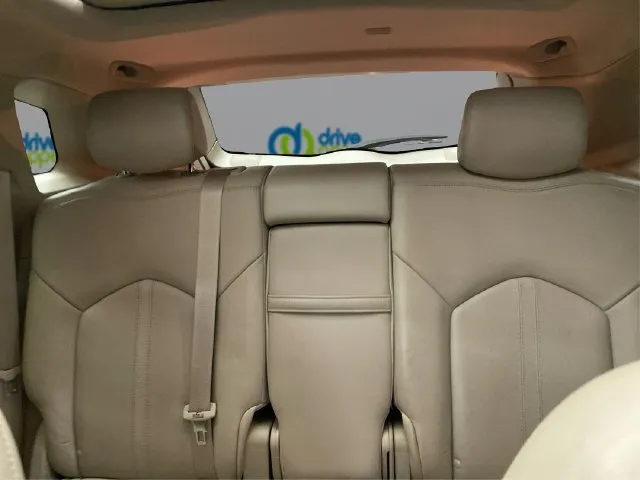 Cadillac SRX photo 21