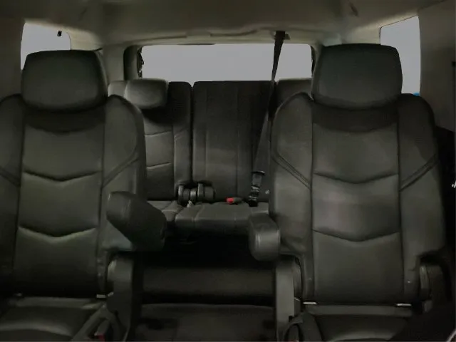 Cadillac Escalade photo 21