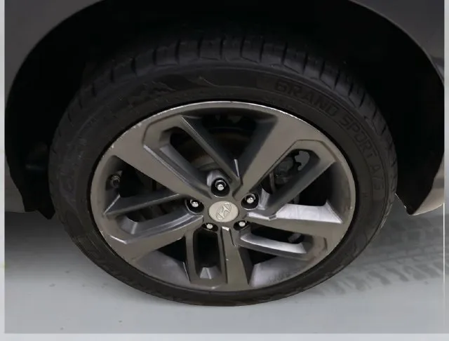 Hyundai Kona photo 19