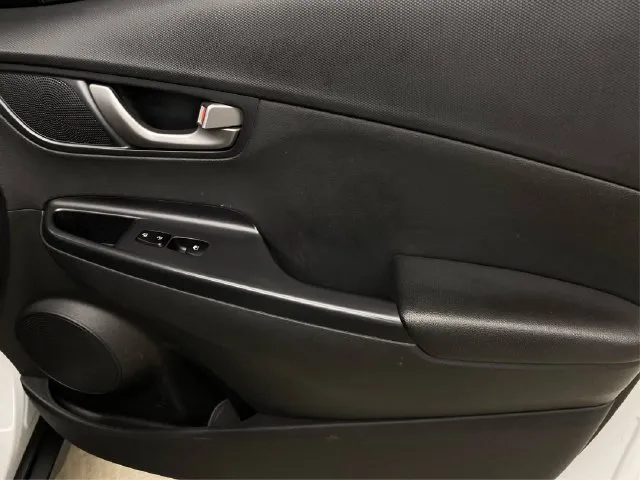 Hyundai Kona photo 28
