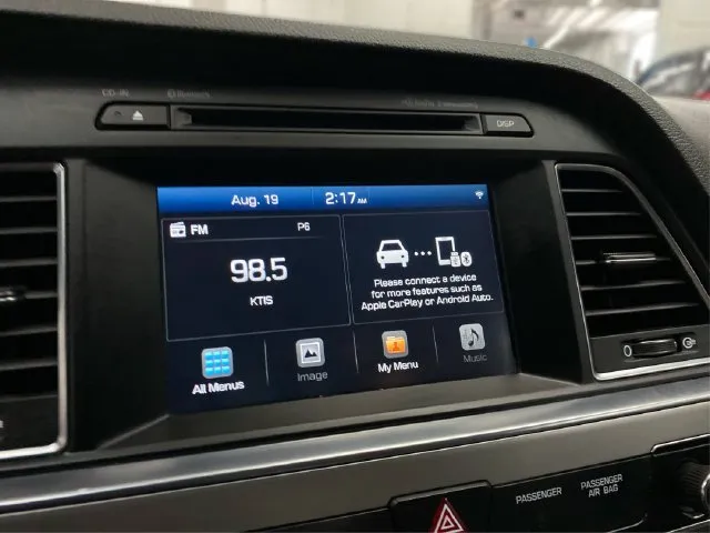 Hyundai Sonata photo 29