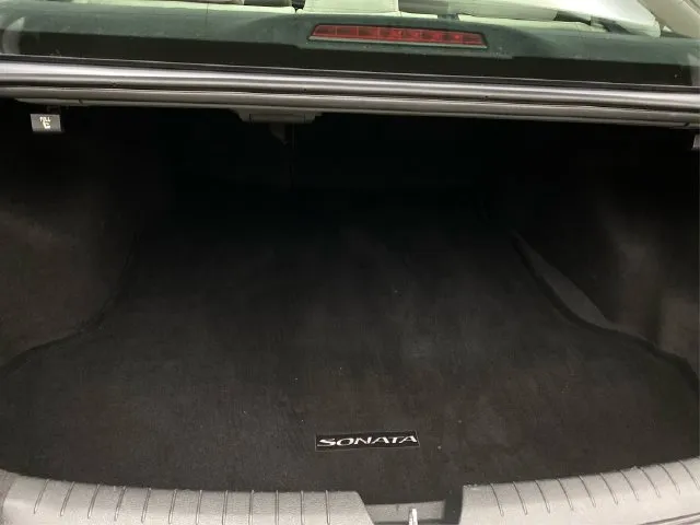 Hyundai Sonata photo 14