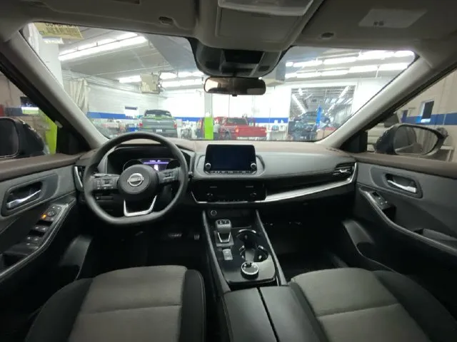 Nissan Rogue photo 27