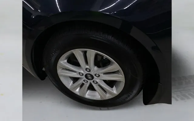 Hyundai Sonata photo 19