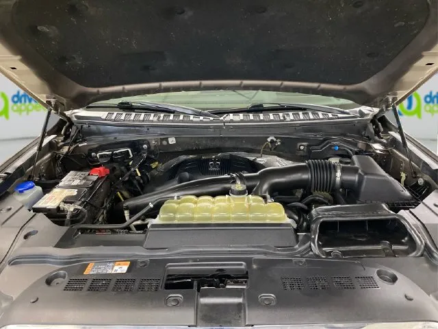 Lincoln Navigator L photo 13