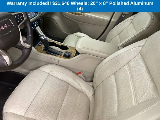 GMC Acadia photo 10