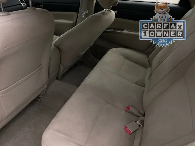 Toyota Prius photo 11