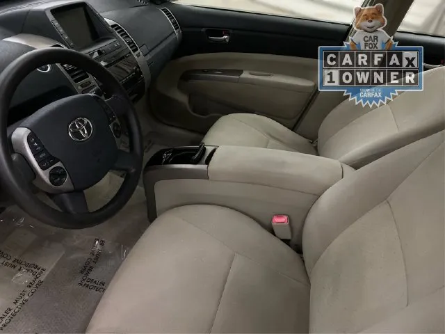 Toyota Prius photo 10