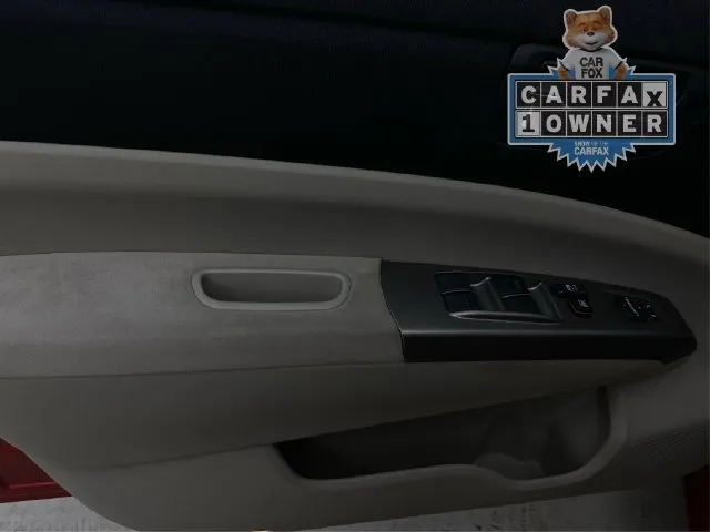 Toyota Prius photo 23