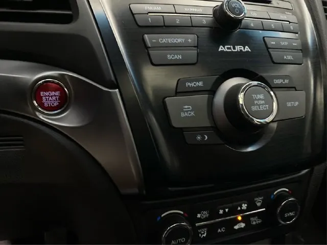 Acura ILX photo 33