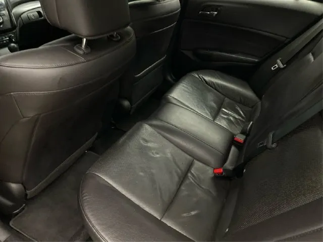 Acura ILX photo 11