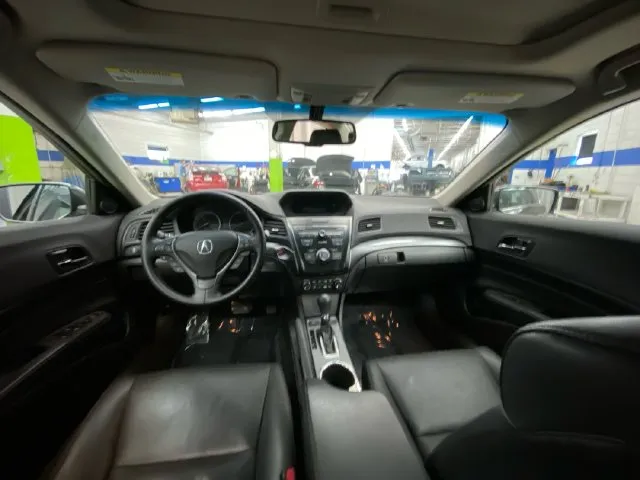 Acura ILX photo 29