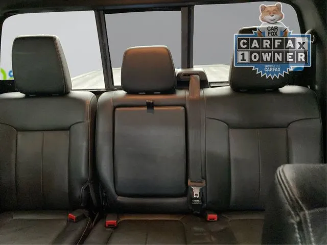 Ford F350SD photo 20