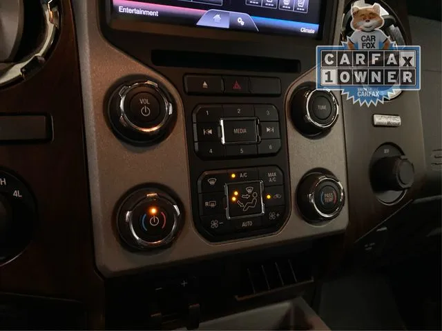 Ford F350SD photo 31