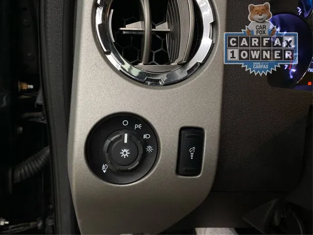 Ford F350SD photo 23