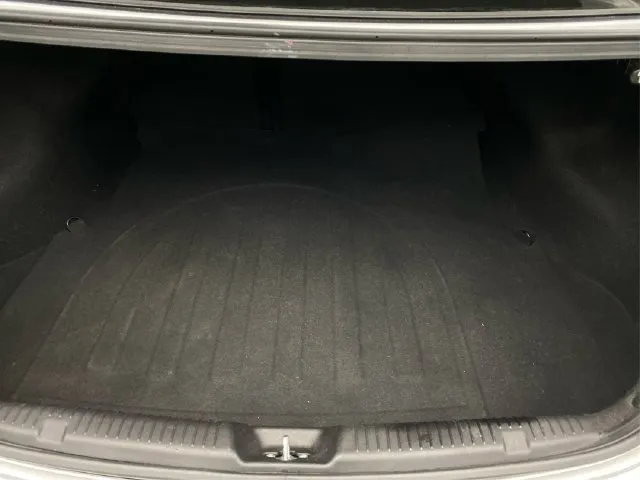 Hyundai Elantra photo 14