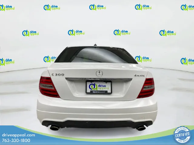 Mercedes-Benz C-Class photo 7