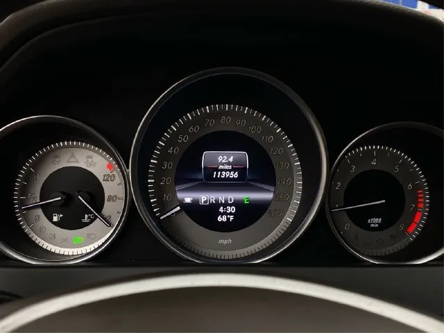 Mercedes-Benz C-Class photo 22