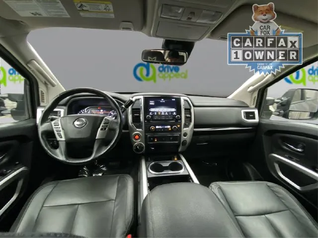 Nissan Titan photo 28