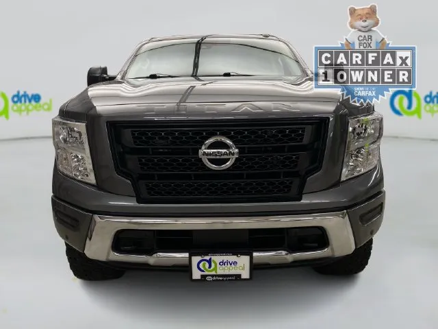 Nissan Titan photo 15