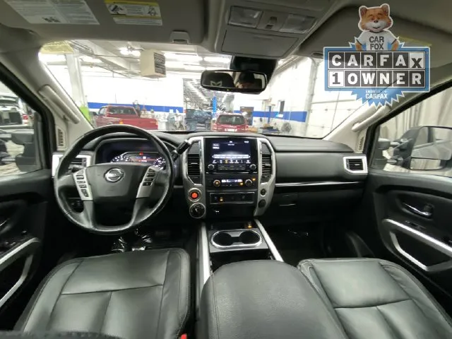 Nissan Titan photo 27
