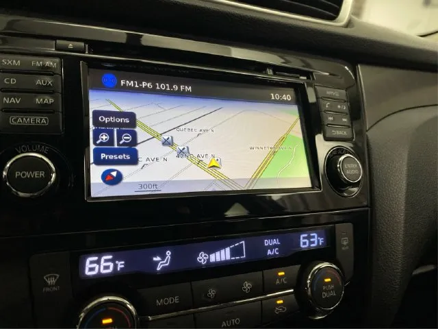 Nissan Rogue photo 29