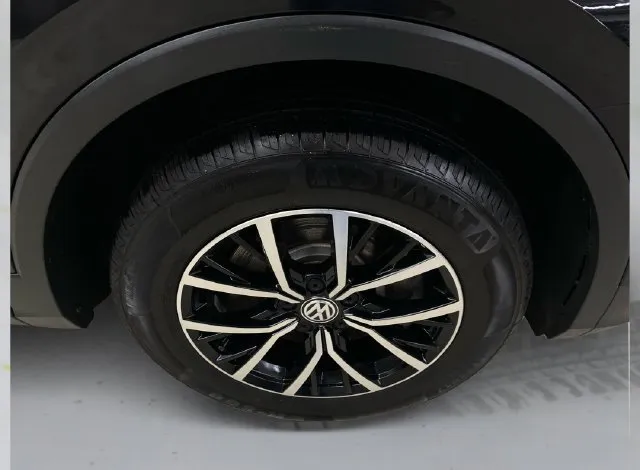 Volkswagen Tiguan photo 16