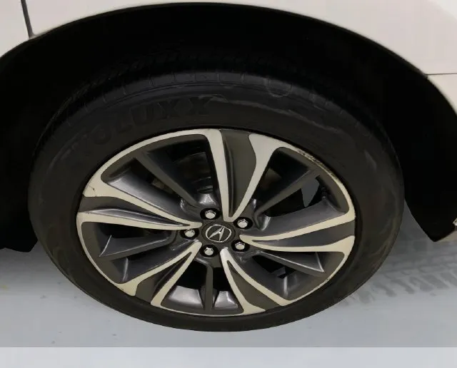 Acura MDX photo 19