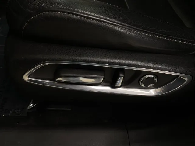 Acura MDX photo 25