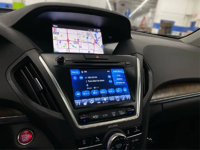 Acura MDX photo 31