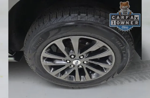 Ford Expedition photo 19