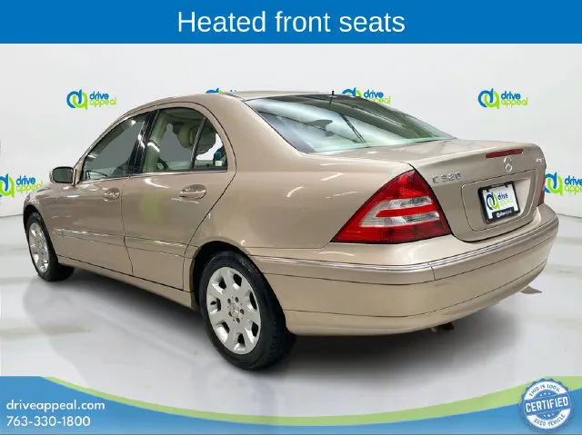 Mercedes-Benz C-Class photo 8