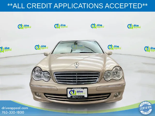 Mercedes-Benz C-Class photo 2