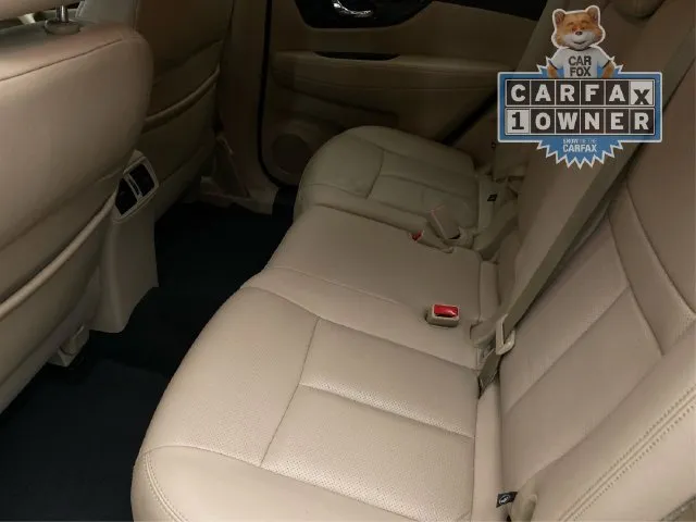 Nissan Rogue photo 11
