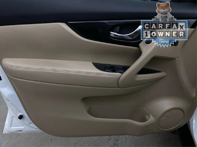 Nissan Rogue photo 26