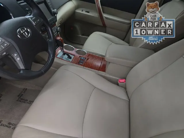 Toyota Highlander photo 10