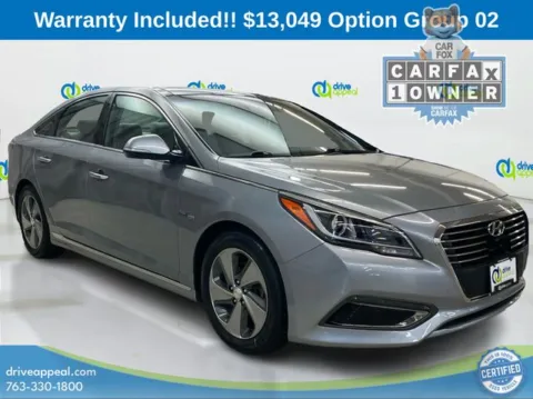 Another view of 2016 Hyundai Sonata Hybrid Limited for sale in Bloomington, MN at Drive Appeal Bloomington