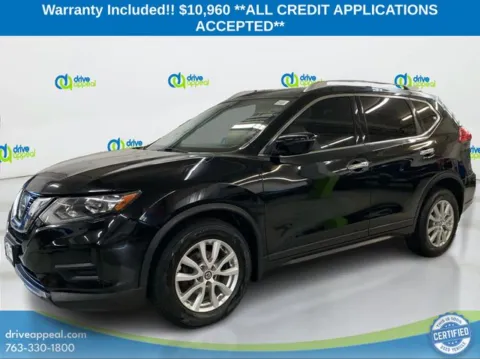 Black 2017 Nissan Rogue SV for sale in Bloomington, MN